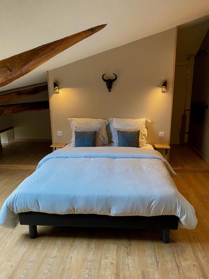Le Petit Bleu Chambre D'Hotes Bourg-de-Visa Bagian luar foto