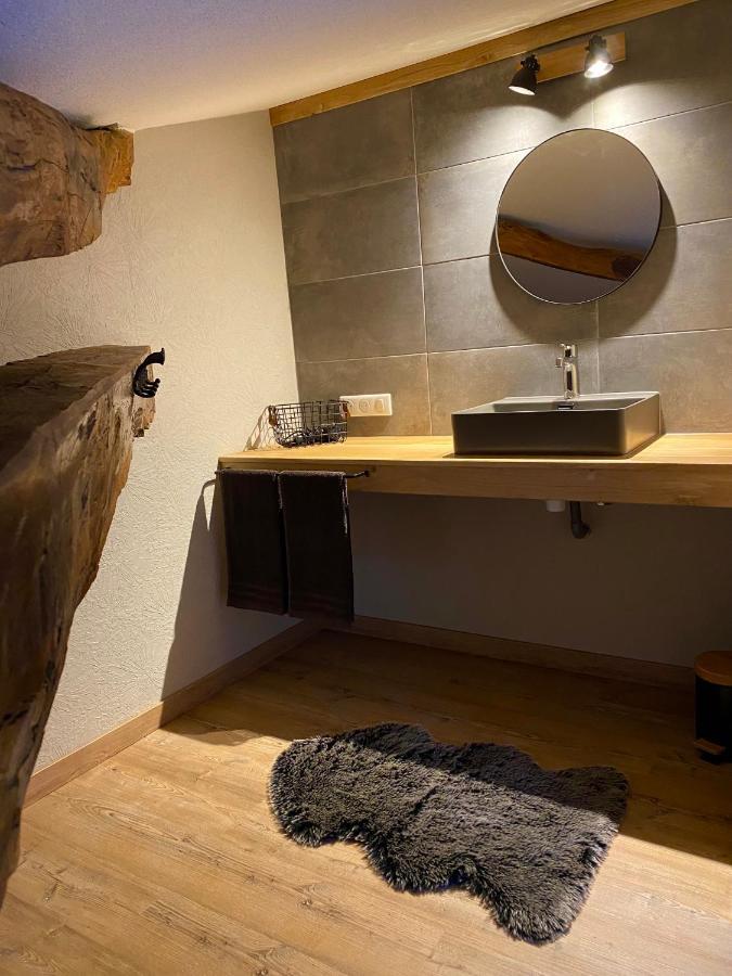 Le Petit Bleu Chambre D'Hotes Bourg-de-Visa Bagian luar foto
